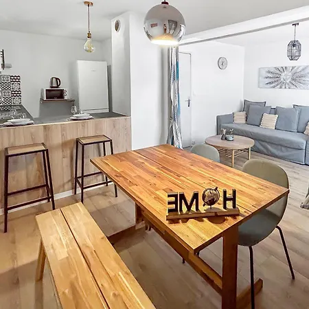 Lumineux Proche De La Gare Apartment