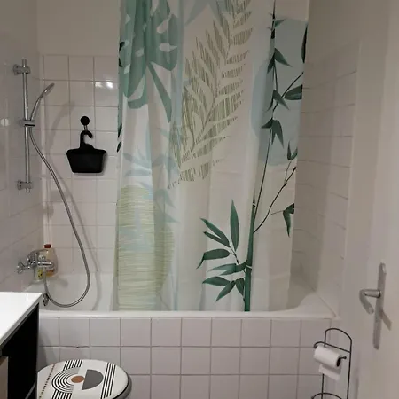 Lumineux Proche De La Gare * Straatsburg